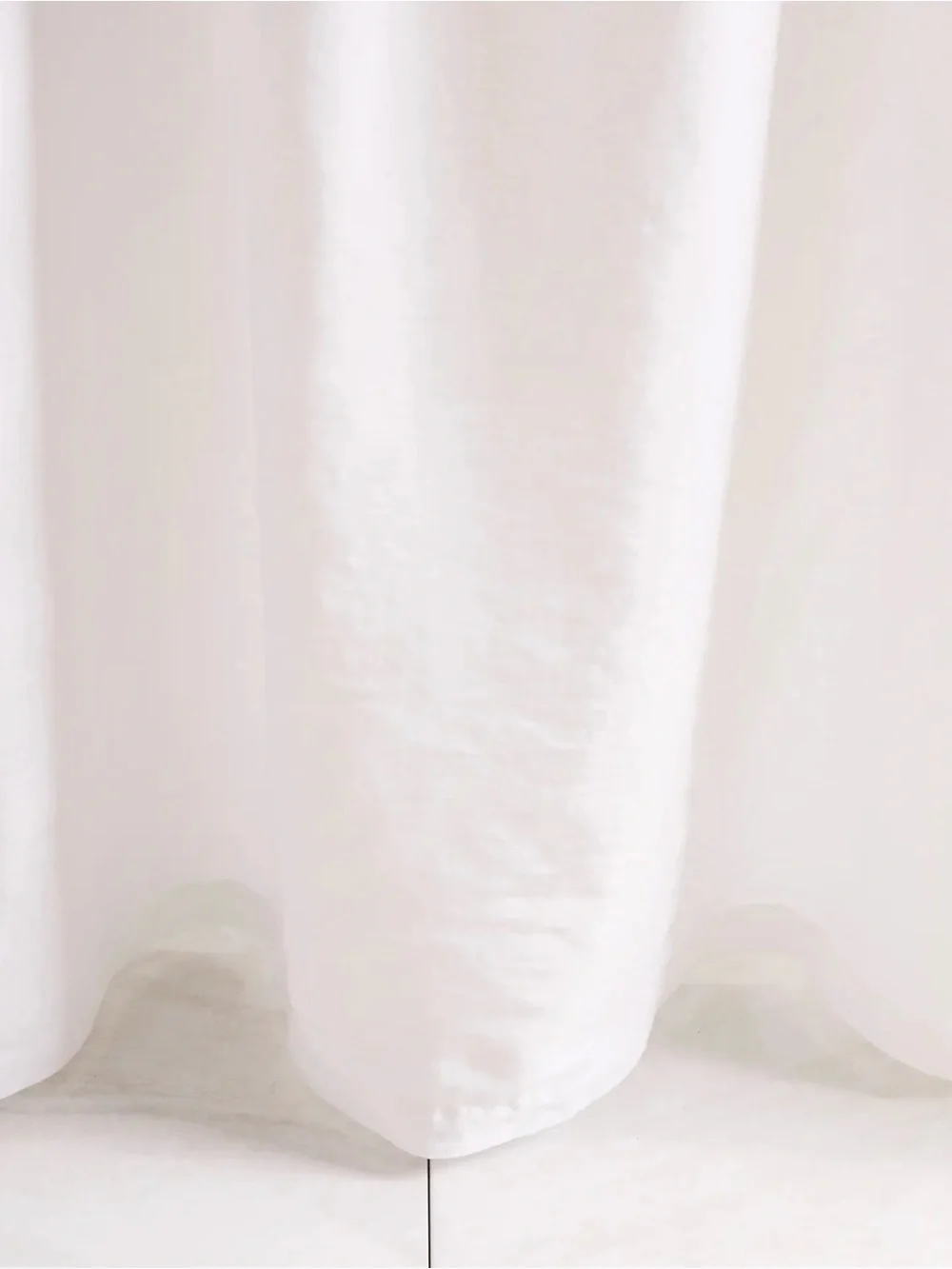 European Linen Soft White Shower Curtain 72x72 - Retail $52